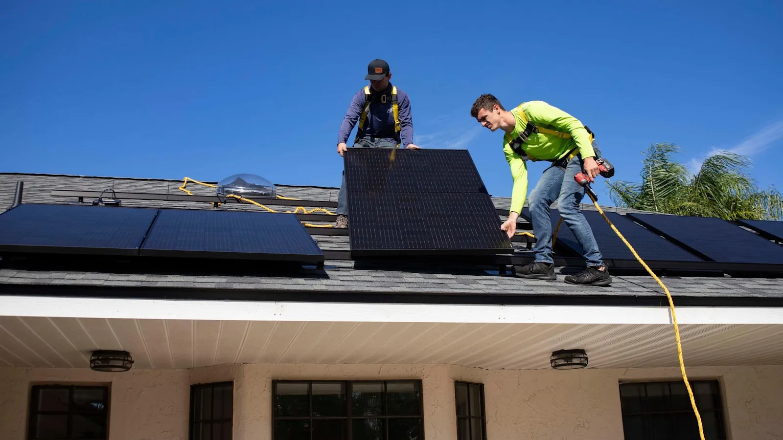 Zonnepanelen Saldering Tweepersoons Huishouden 2026